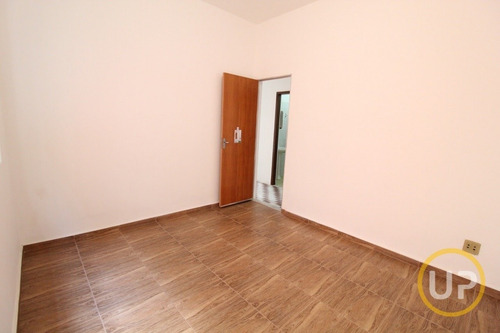 Imagem 1 de 15 de Casa - Coração Eucarístico - Belo Horizonte - R$ 1.190,00 - 2567