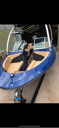 Imagen 6 de 11 de Lancha Victoria Open Wake Evinrude 150 Hp Linea 2022 Full