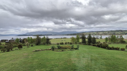 Casa En Venta De 5 Dorm. En Panguipulli