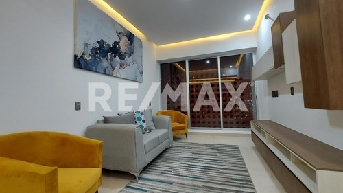 Imagen 12 de 26 de Venta De Departamento Torre Del Bosque - (2)