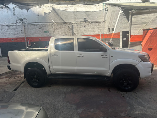 Toyota Hilux Pick-Up 3.0 Cd Sr 171cv 4x2 - B3