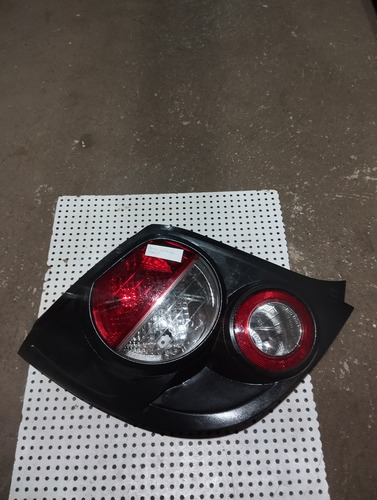 Lanterna Traseira Sonic Hatch 12/14 Le (Usado)