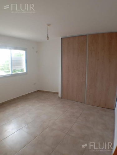 Alquilo Duplex 3dorm En Nuevo Poeta Lugones Patio Con Asador