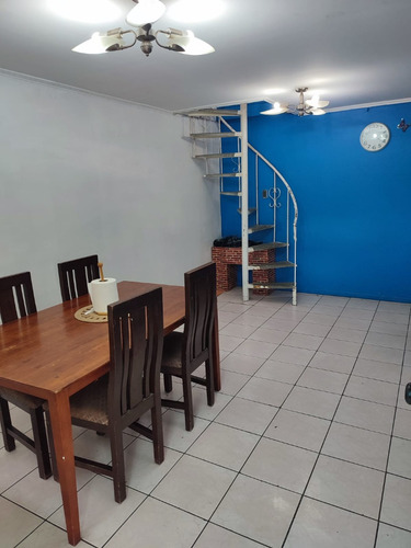 Oportunidad Casa Grande En Venta 4d 1b Cerca Muni Colina