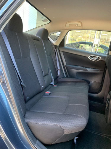 Imagen 15 de 15 de Nissan Sentra 2013 Sense Std