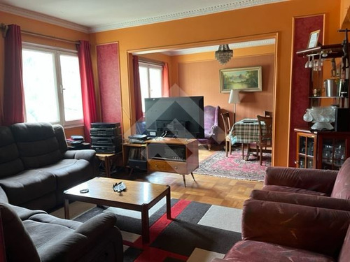Departamento En Venta De 4 Dorm., 2 Baños En Ñuñoa