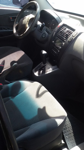 Imagem 7 de 8 de Sucata De Hyundai Tucson 2.0 Aut. - Motor Câmbio Peças Aces.