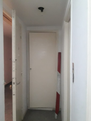 Imagen 8 de 16 de Departamento 2 Amb Interno En El Centro Sobre Peatonal San Martin A Reciclar