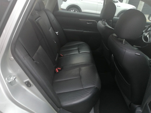 Imagen 8 de 8 de Nissan Altima 2014 2.5 Advance Mt Sedán