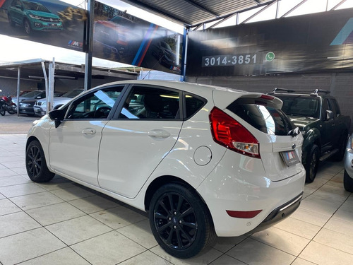 Ford Fiesta 1.0 ECOBOOST SEL HATCH 12V GASOLINA 4P POWERSHIFT