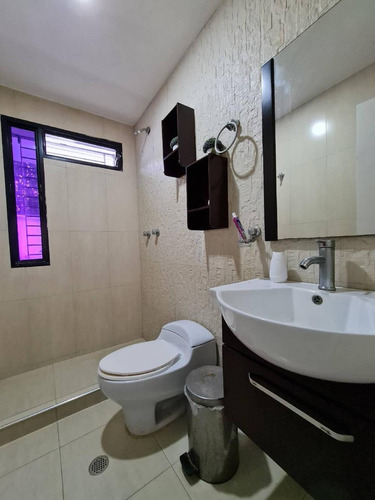 Imagen 10 de 13 de Casa En Venta En El Parral 04244935350