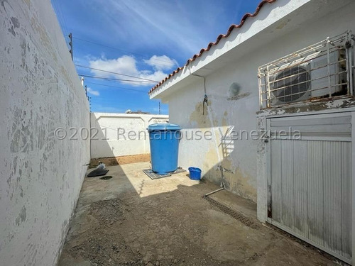 Imagen 7 de 13 de Bella Casa En Venta En Puerta Maraven Punto Fijo 04146954944 23-3982