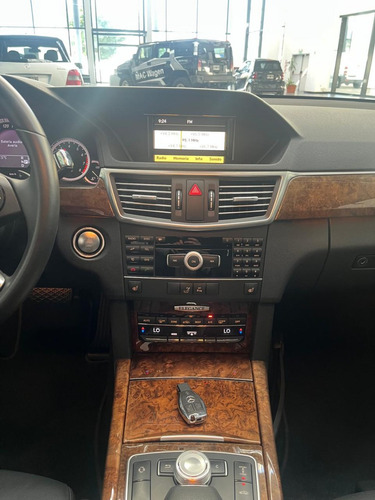 Mercedes Benz E550 Elegance Automatico L/09 - 2011