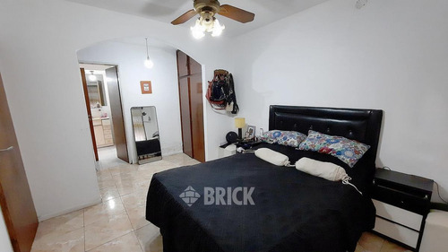 Imagen 6 de 30 de Lote De 10x23 Mts - Hoy Casa Jdin C/piscina Garage Bcon - Heroes De Malvinas Al 1700 - Lanus Este