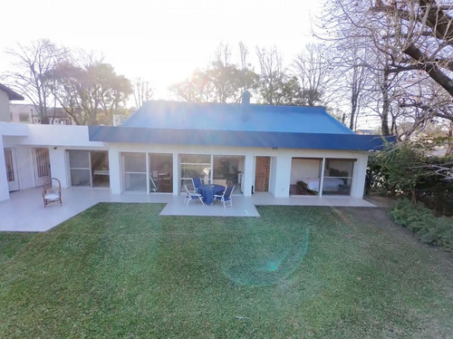 Casa En Alquiler 4 Dormitorios Con Pileta En San Isidro