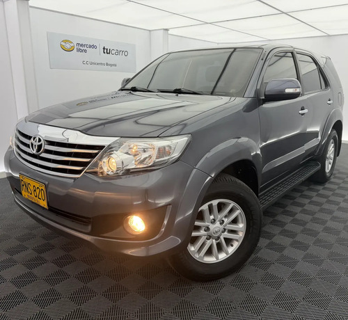 Toyota Fortuner 2.7L 4X4 At