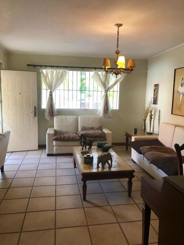 Casas Bote C Lechería Venta 202 M2 7-2024-6