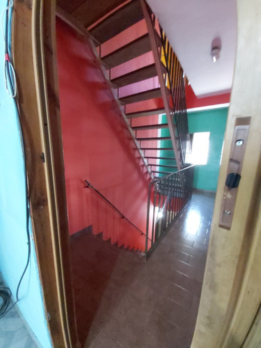 Imagen 8 de 13 de Casa A La Venta, 4 Dormitorios, Terraza, Barrio Ludueña Ros