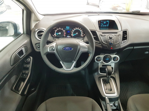 Ford Fiesta 1.6 SE HATCH 16V FLEX 4P POWERSHIFT