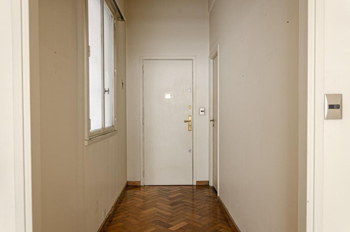 Imagen 2 de 30 de Departamento 3 Ambientes Con Dependencia En Venta - Recoleta