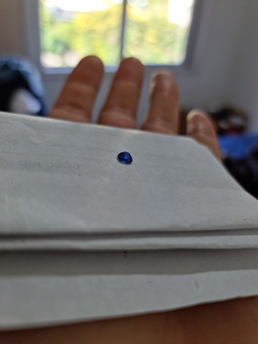 Piedra Zafiro - Natural Sapphire Stone Switzerland Importada