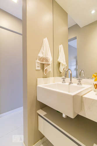Apartamento Para Aluguel - Centro, 1 Quarto, 33 - 893308788