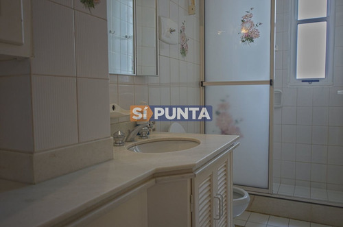 Imagen 5 de 11 de Apartamento En Venta - Península