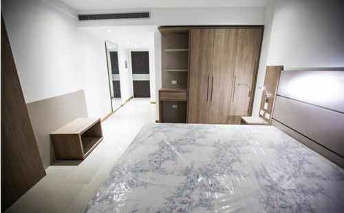 Hotel En Venta, Sector La Mira, Playa El Agua