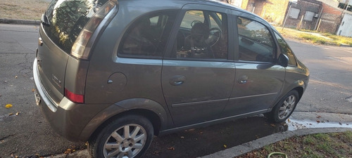 Imagen 10 de 16 de Chevrolet Meriva 2010 1.8 Gls Easytronic