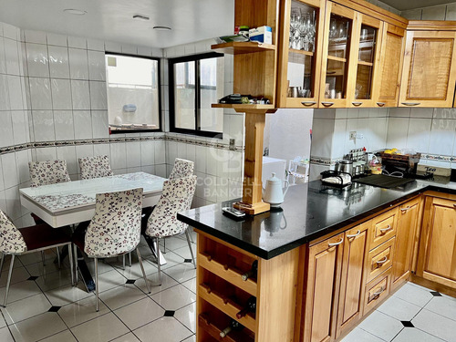 Remodelada Casa En Condominio Fuente De Piedra