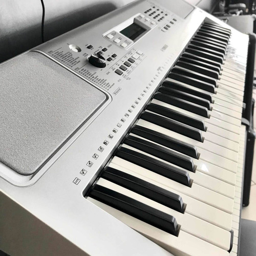 Imagem 2 de 8 de Teclado Portátil Yamaha Ypt-370