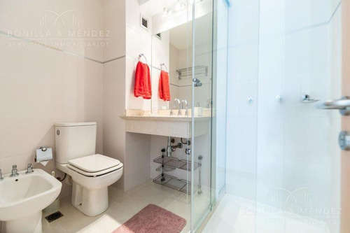 Seasons Tower, Piso Alto, Finamente Equipado Y Decorado, 2 Suites.