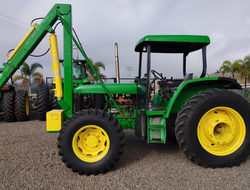 Trator John Deere 6600 Ano 2000