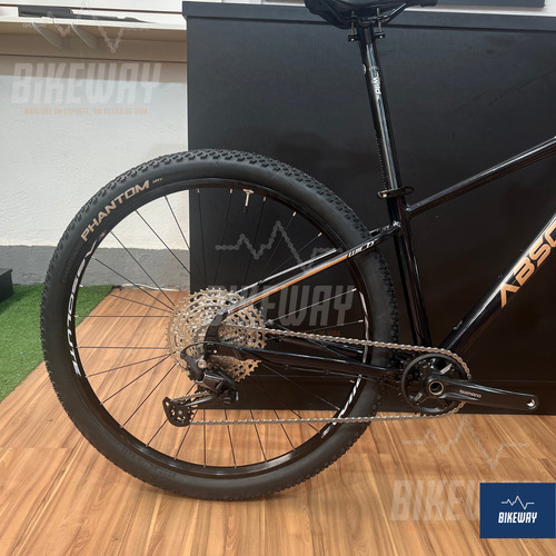 Bicicleta Absolute Wild Boost 2 Kit Deore 6100 Suspensão Ar