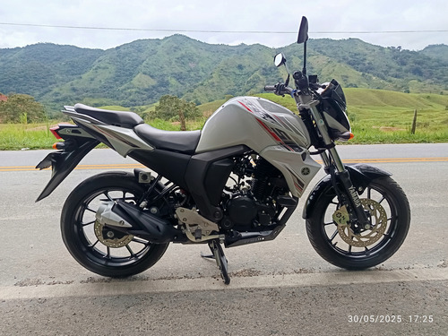 Se Vende Yamaha Fz 150 Muy Buen Estado
