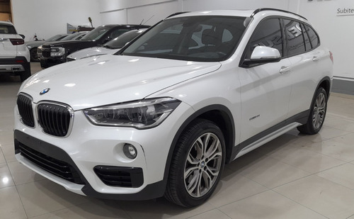BMW X1 2.0 Sdrive 20i Sportline 192cv