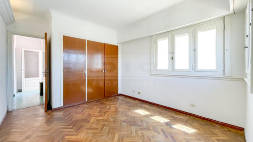 Casa 4 Dormitorios Alquiler - Carapachay