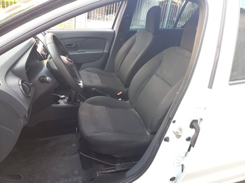 Imagem 8 de 10 de Renault Sandero 1.0 12v Sce Flex Life Manual