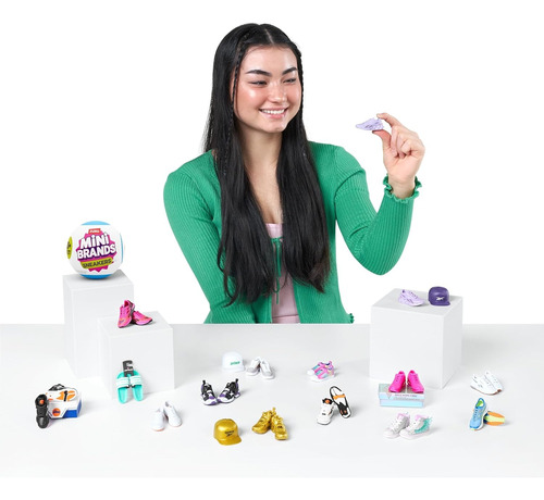 Esfera Zuru Mini Brands Sneakers Series 1