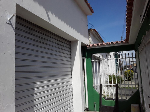 Imagen 4 de 14 de Casa En Venta La Coromoto Maracay Cod 21-4523