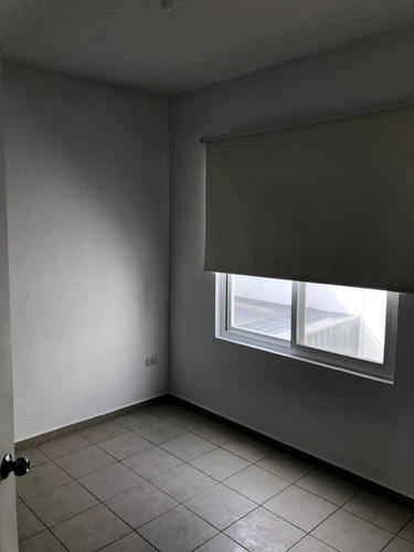 Imagen 10 de 13 de Venta Departamento En Paseos Del Bosque En Corregidora Lm