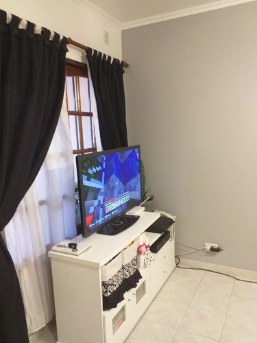 Imagen 9 de 14 de Triplex En Venta En Castelar Sur