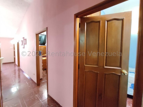 Imagen 2 de 16 de Casa En Venta En Conjunto Residencial Palo Negro - Palo Negro Aragua 22-25756 Irrr