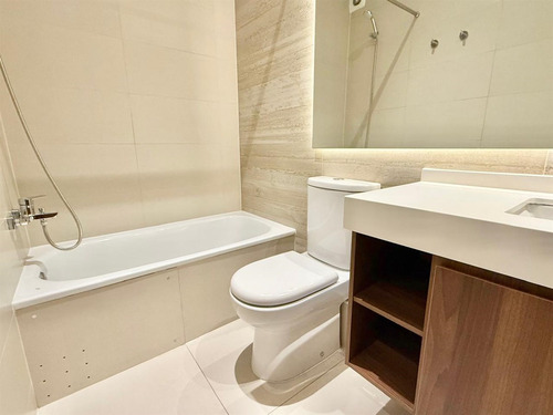 Departamento En Arriendo De 3 Dorm. En Las Condes