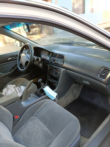 Imagen 6 de 15 de Honda Accord 1997 2.2 Ex