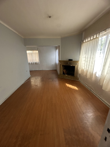 Interesante Casa Para Vivir En Familia