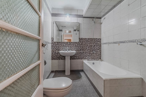 Departamento Tipo Ph En Venta En Villa Crespo, Capital Federal, Buenos Aires