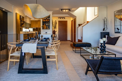 Casa Tipo Townhouse