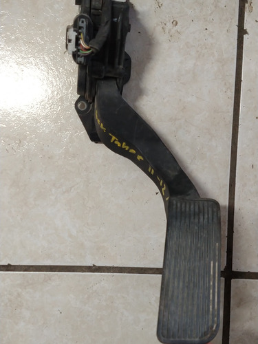 Pedal Acelerador Chevrolet Tahoe 11-1220972082 Ml1111 (Usado)
