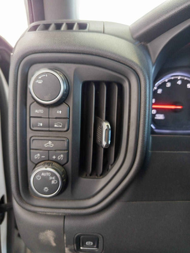 Chevrolet Silverado 5.4 2500 Doble Cabina Ls 4x4 At